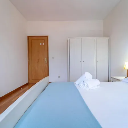 Quinta Da Armada, Em By House And People Appartement