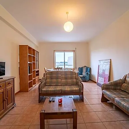 Quinta Da Armada, Em By House And People براغا