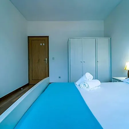 Quinta Da Armada, Em By House And People براغا